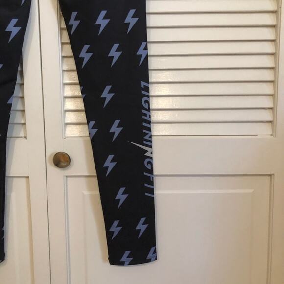 NWT Goldsheep Lightning Fit GS Bolt Blue Leggings Medium - Picture 8 of 11